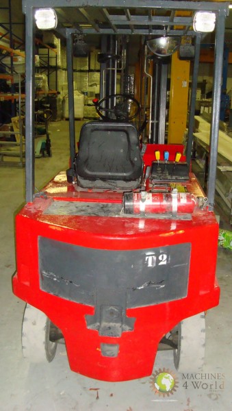 Elektrowagen CLARK EPM 30 N, 3.000 kg