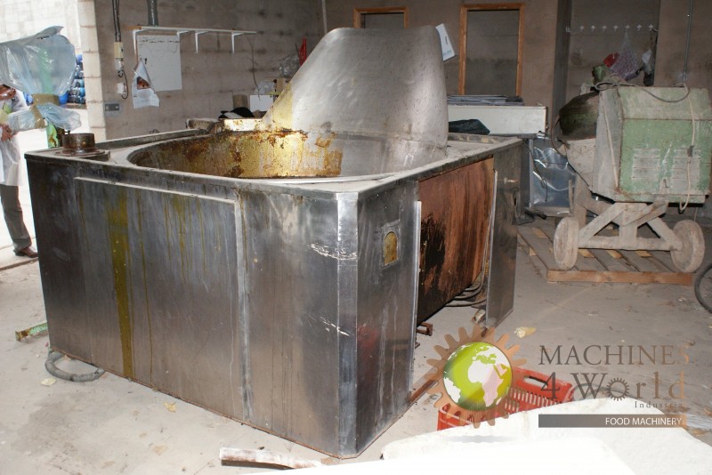 FRYER OF 800 LITRES PER IMMERSION