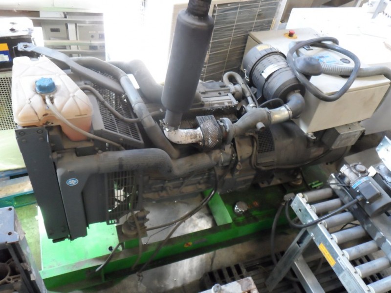 Deutz diesel generatore elettrico da 75 KVA a 400 Vac