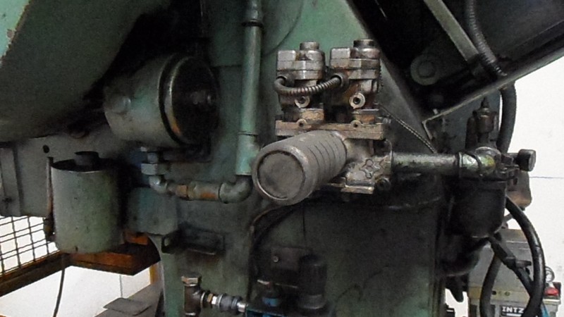 Gap mechanical press