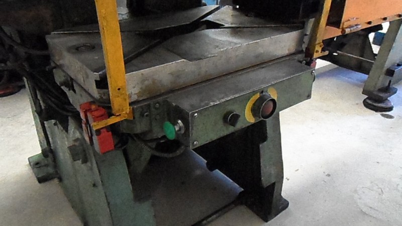 Gap mechanical press