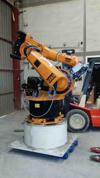 Kuka Antropomorph Robot 6 axis