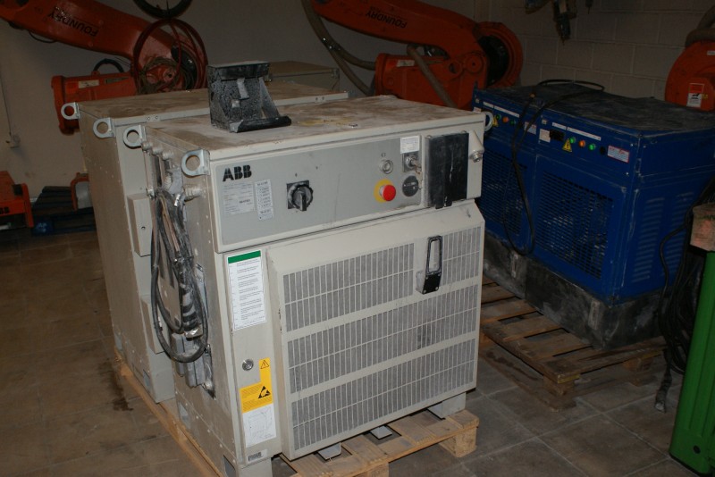 Robot antropomorfo de 6 ejes ABB