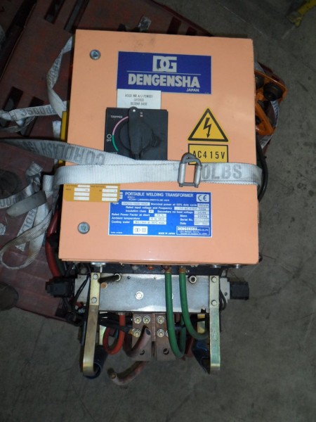 150 kVA refroidi  l'eau portable transformateur Dengensha